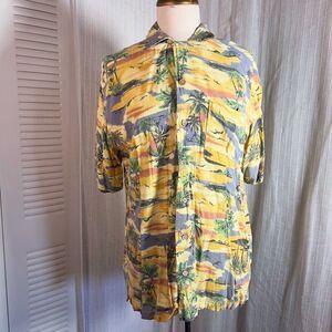 Tropi-Cool | Men’s | Casual Shirts | M | Vintage Men's Button-Down Tropical Abst